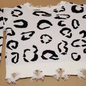 Leopard Print Distressed Fray Hem Sweater Small